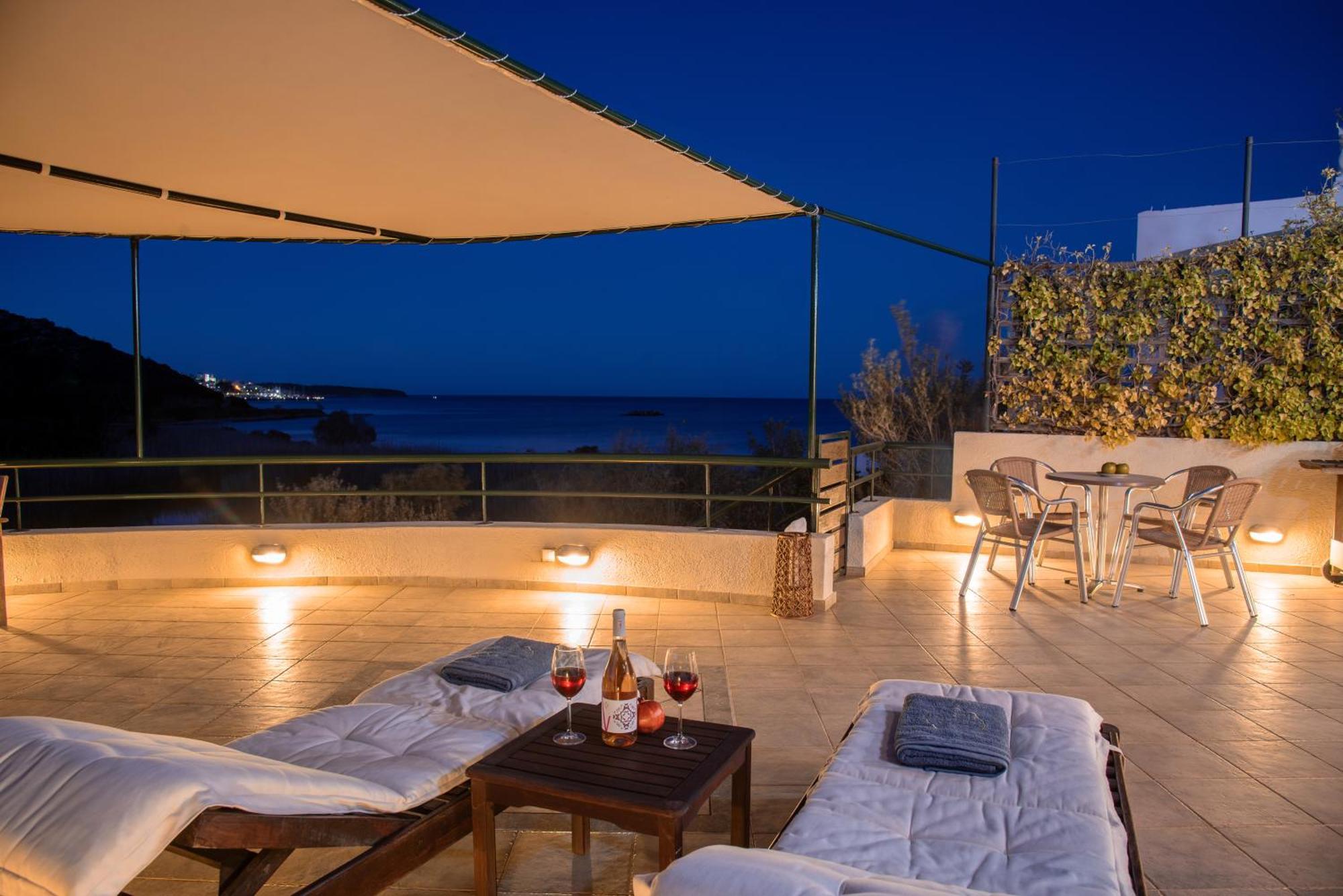 Coastal Dream Beachview Jacuzzi& Sauna Amoudara  Eksteriør billede